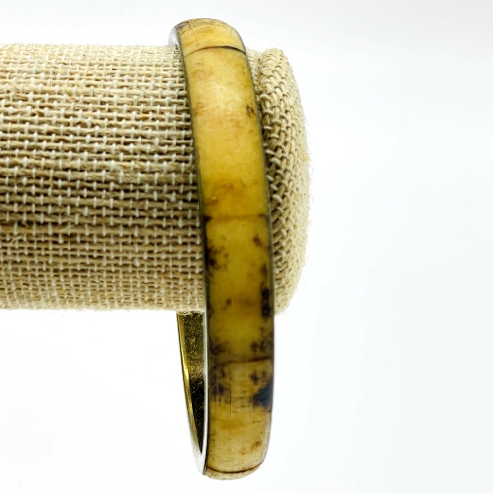 Shell Inlay Bangle Bracelet Vintage Gold Tone Yellow Brown Marbled